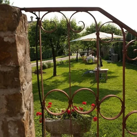 Casa Griunit 카프리다 벨 프리울리